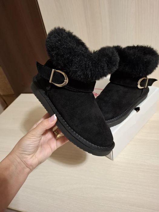 Incaltaminte /Ghete tip UGG fete