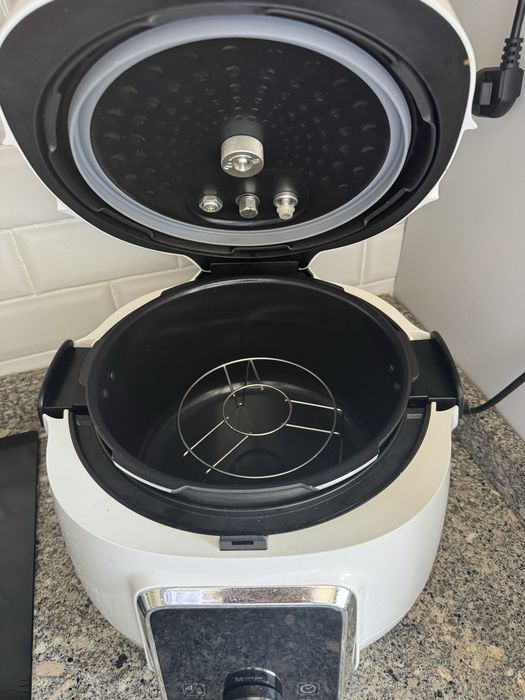 Мультиварка REDMOND RMC-P470