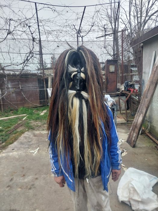 Măști din par de cal.