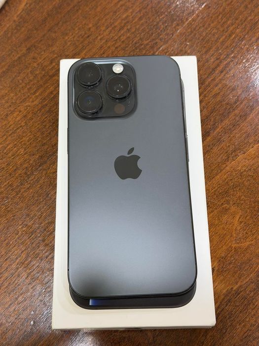 iPhone 16 pro 256gb