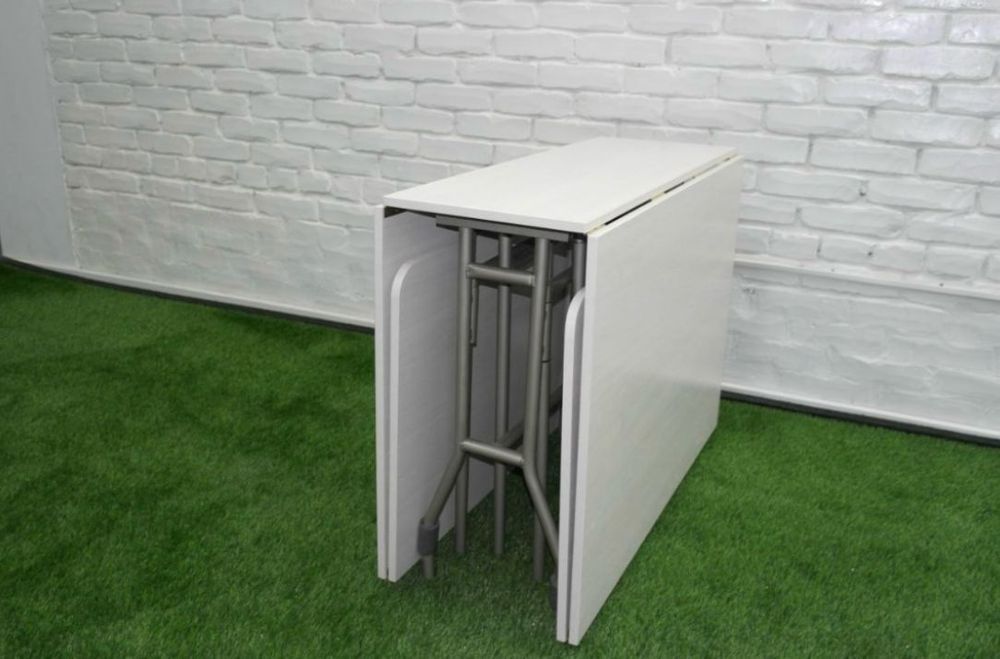 Продам стол новый