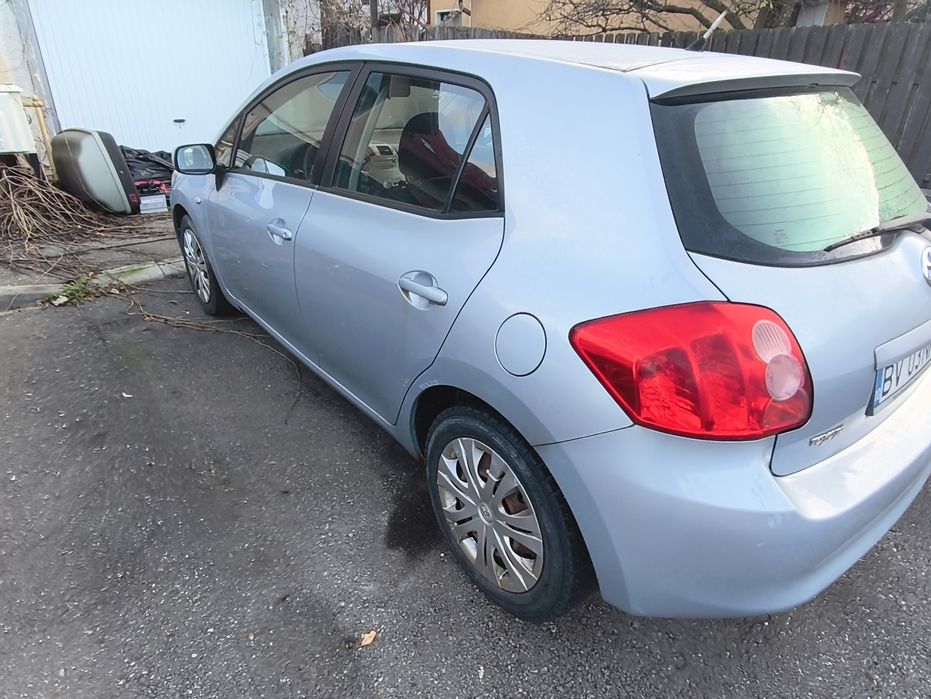 Toyota Auris 1.6 automat