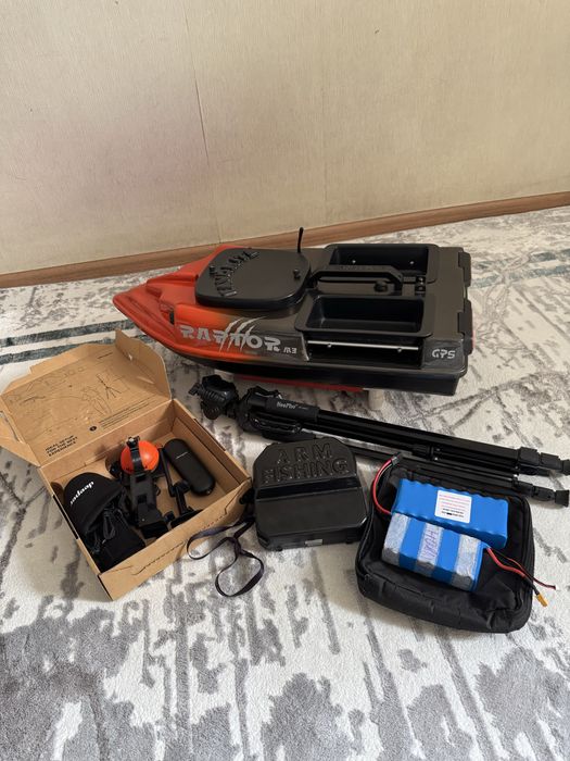 Продам Кораблик для рыбалки RAPTAR