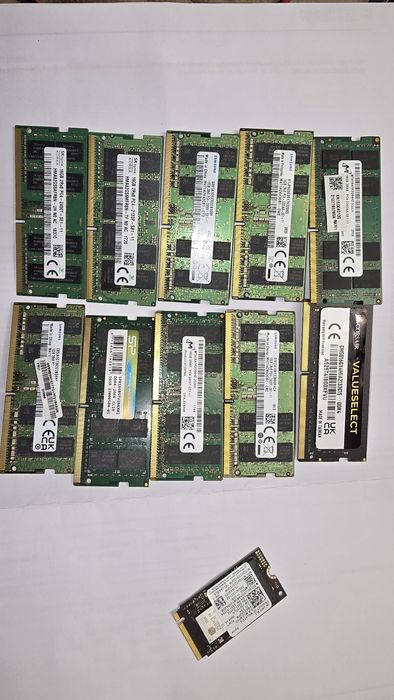 Memorii laptop ddr4 16gb diverse frecvente