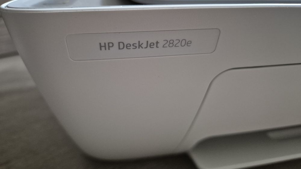 Imprimanta multifunctionala HP DeskJet 2820e.