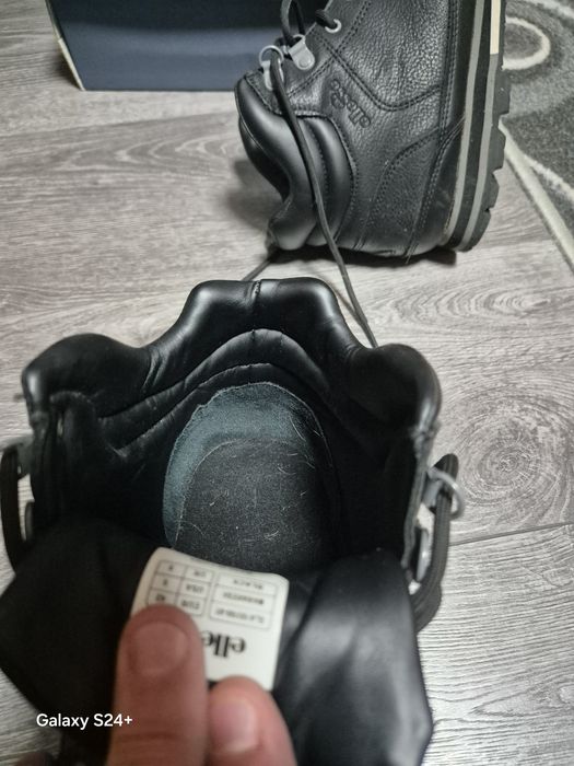 100% орегинални мъжки боли ellesse