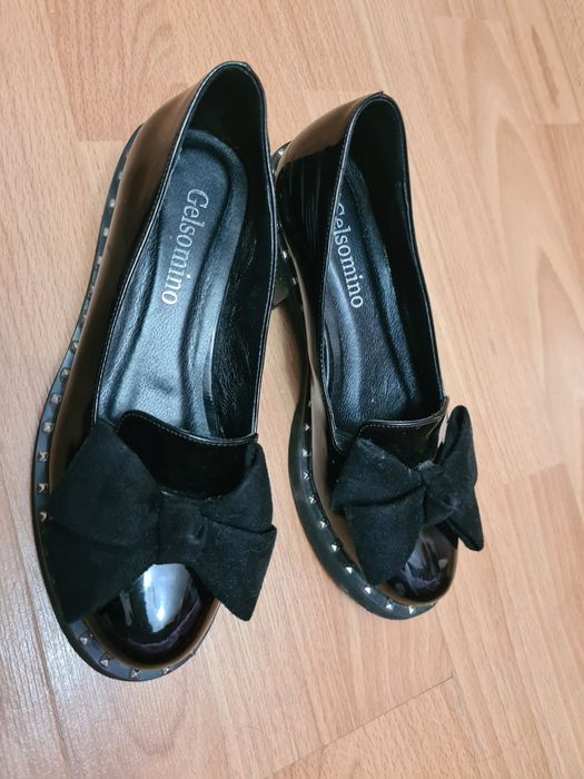 Туфли лоферы для школы