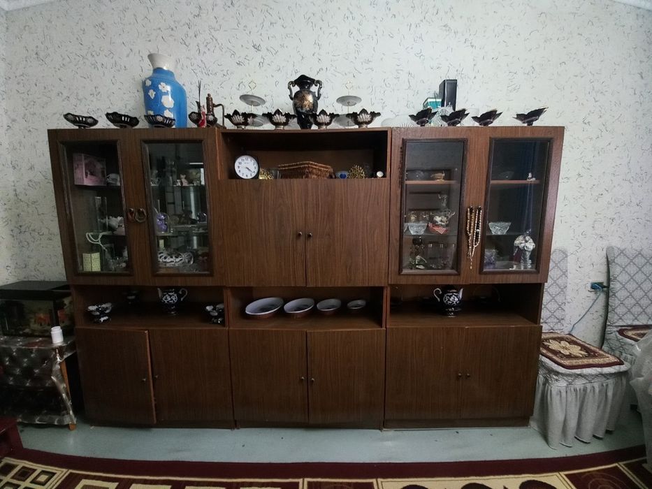 Продам всю мебель,с квартирой