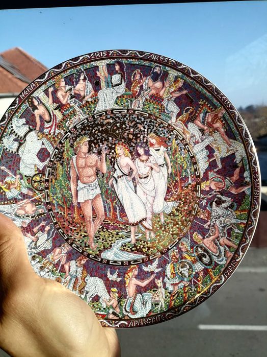 Farfurie mozaic decorata cu aur Judecata lui Paris fine bone china