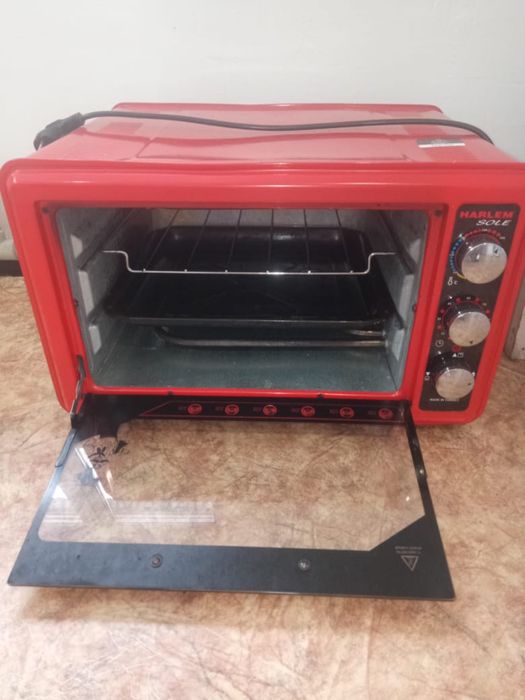Продам духовку. Цена 6000