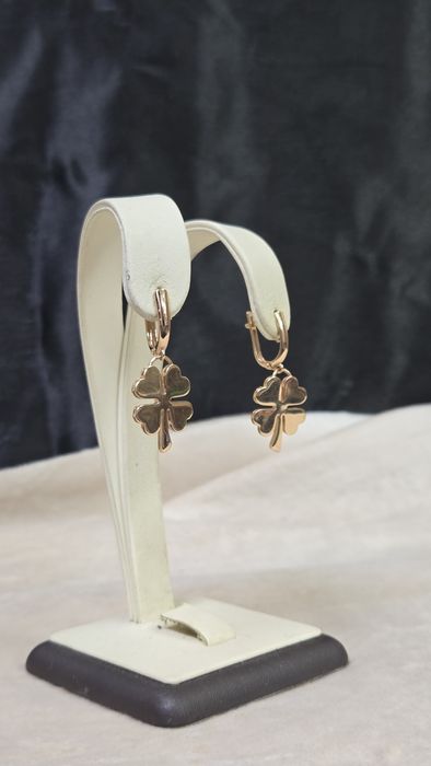 Серьги из красного золото