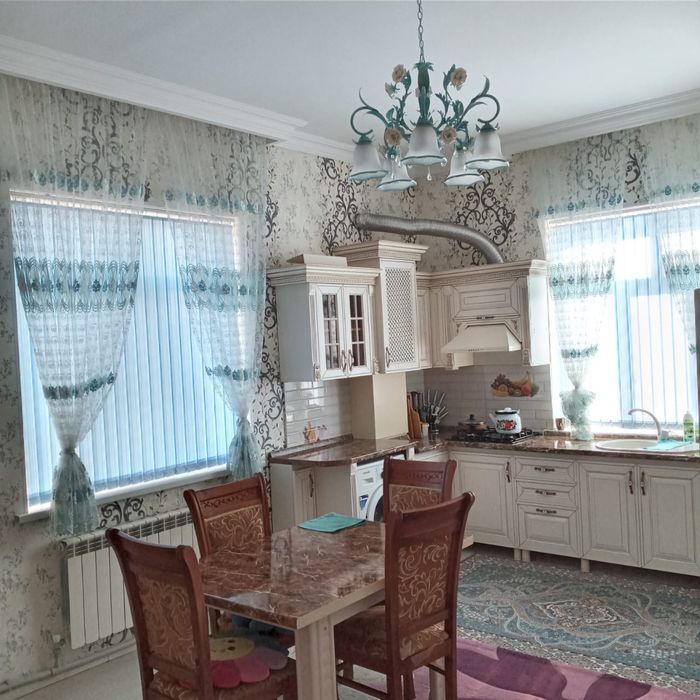 Продается дом в мкр Бозарык