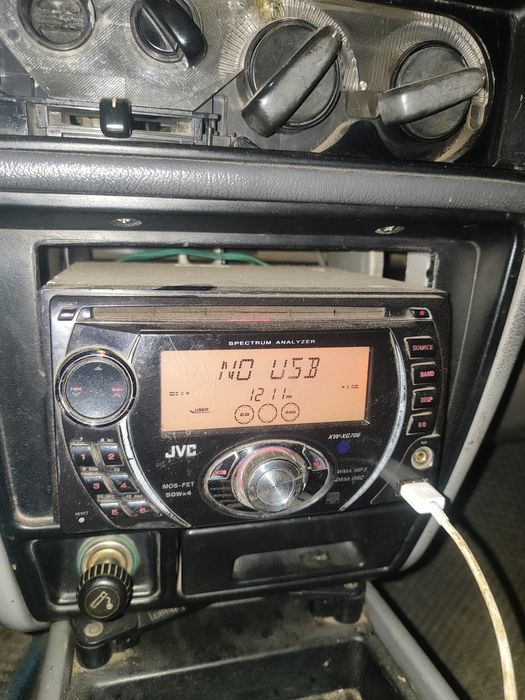 Продам магнитола JVC KW-XG706.