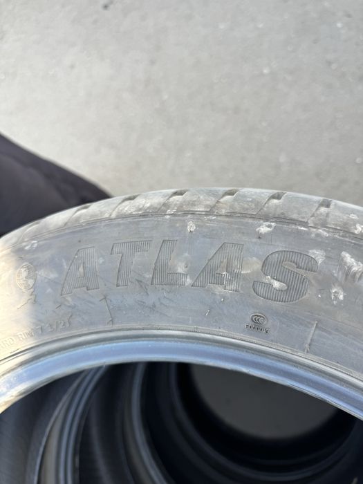 Летние шины 235/50R18