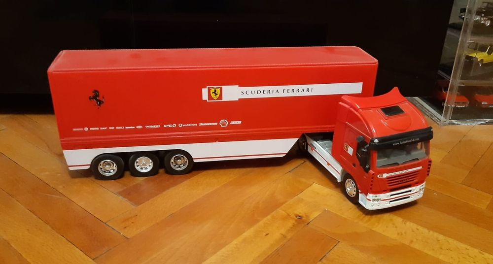 Machetă Tir Iveco ,Vintage