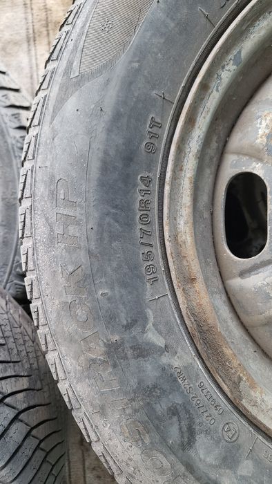 Продам комплект баллоны с дисками