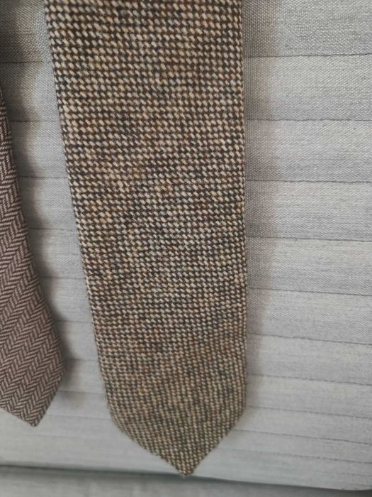 3 Cravate: Cavaliere si H&M