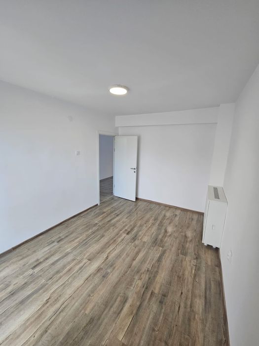 Proprietar-închiriez Ap 2 camere, centru, renovat NOU-Minim 6 luni