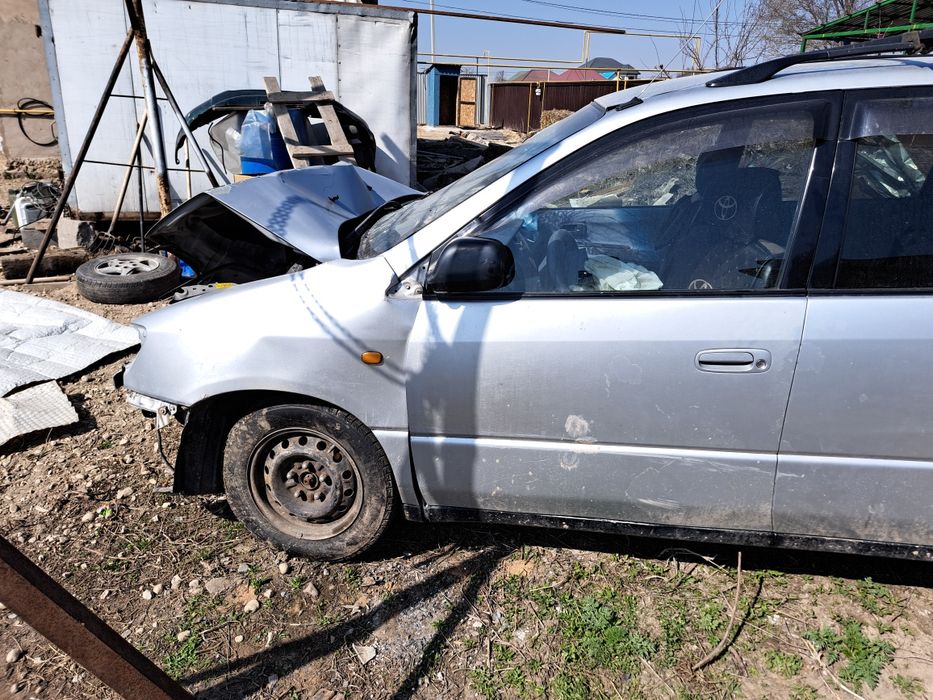 Тайота Пикник Ипсум