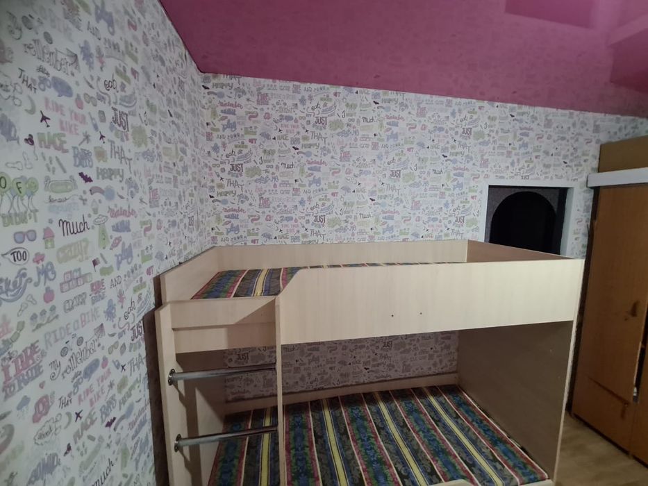 Двухярустная кровать