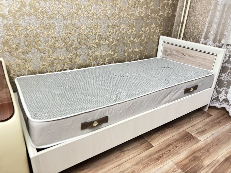 кровать Оливия с матрасом