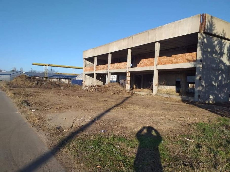 Продава се Промишлена сграда в Силистра, Север - 3000 кв.м за 49 €/кв.м - Снимка #2