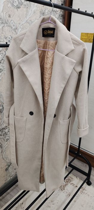 Пальто Hazal Fashion, размер M, бежевое