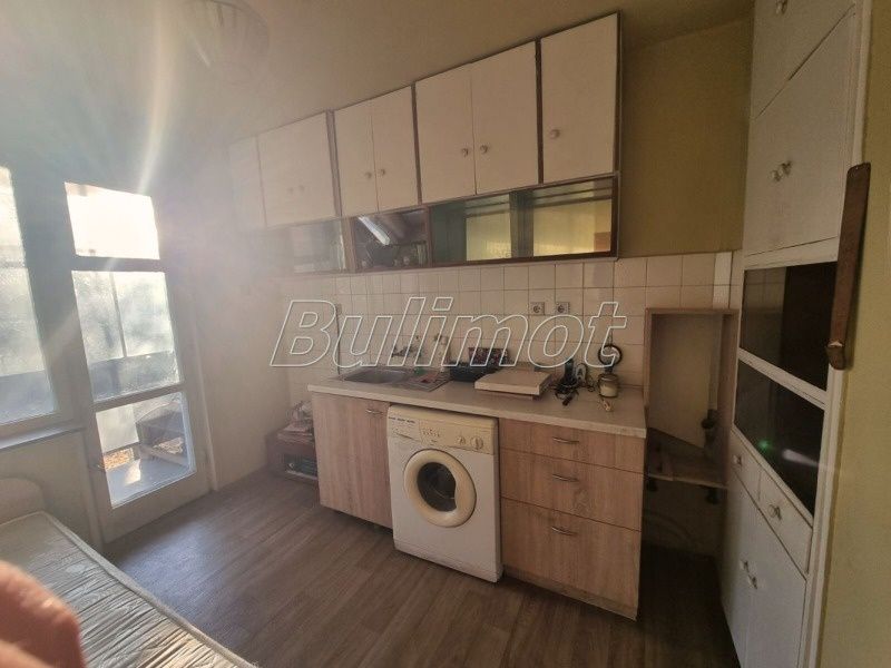 Продава се Тристаен апартамент в Варна, Трошево - 67 кв.м за 989 €/кв.м - Снимка #2