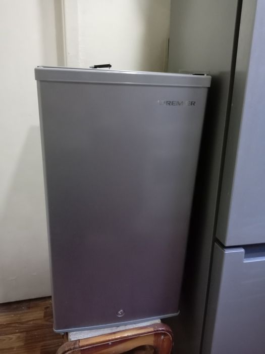 Mini, Kichik, Muzlatgich, PREMER sotiladi 1 oy xam bulmadi olganimizga