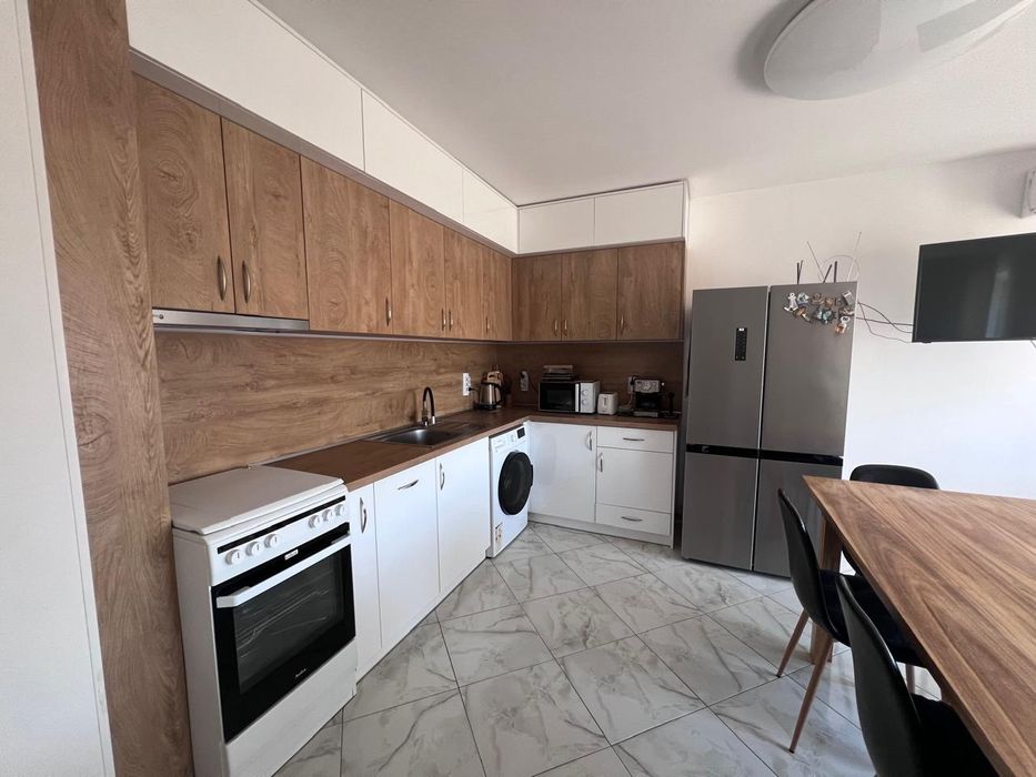 Продава се Двустаен апартамент в Варна, Аспарухово - 92 кв.м за 1685 €/кв.м - Снимка #5