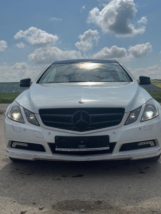 MERCEDES-BENZ E-Class 2011 — imagine 5
