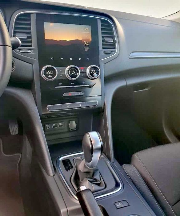 Renault Megane Automat 1.5 dCi 116Cp/FullLed/Climă/Navi/Keyless/Cameră