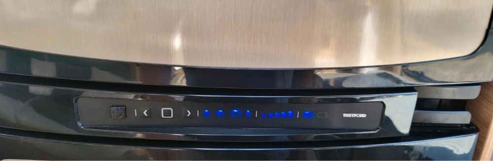 Хладилник thetford N4175E+ за къмпер или каравана