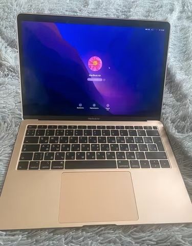 Apple Macbook Air 13-inch 2018 8/128Gb "Gold" A1932. EAC