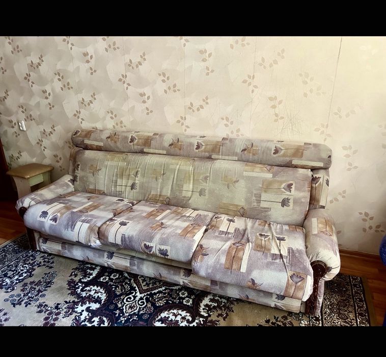 Диван, кресло. Отдаем. Пришахтинск