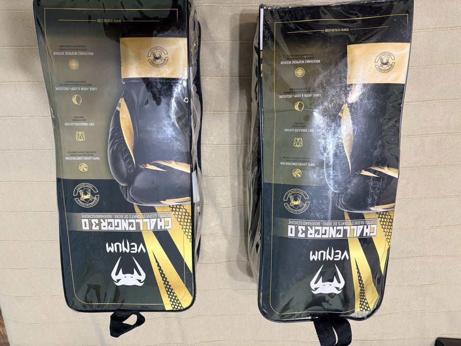 Echipament Venum NOU – Mănuși box Challenger 3.0 + Tibiere (kickboxing/Muay Thai)