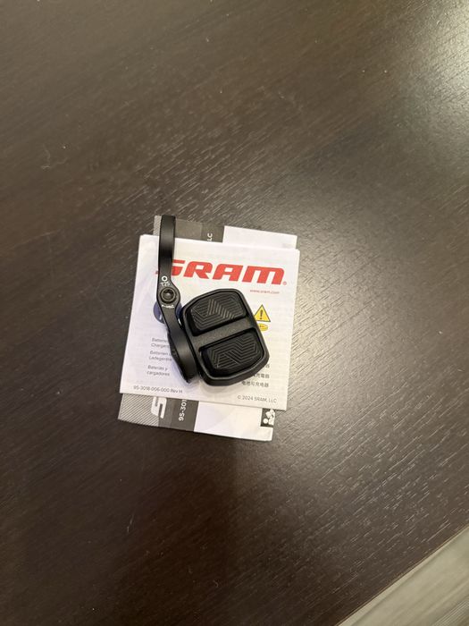 Maneta Sram AXS noua