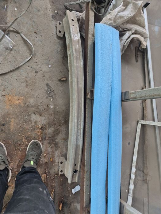 Буферна греда за ауди Q7 таурег порше кайен