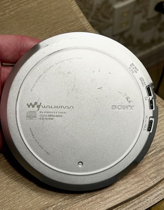 CD плеер Sony Walkman