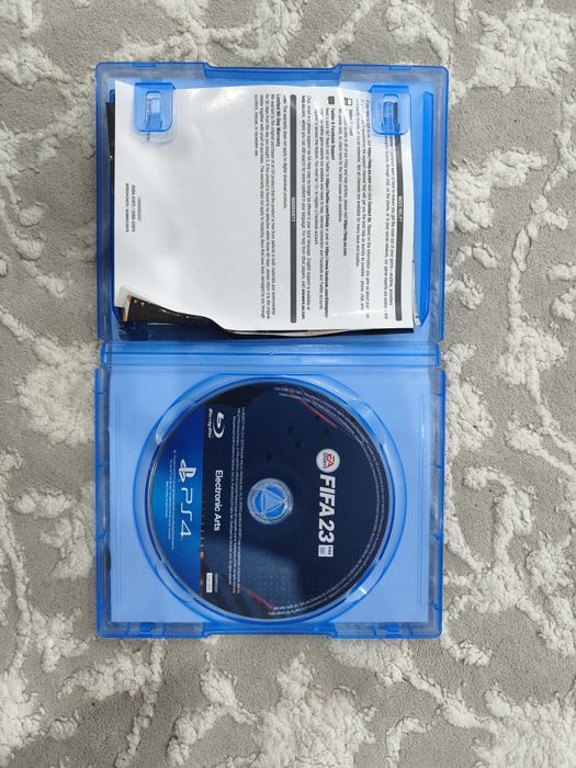 Фифа 23 на па 4 ,продам