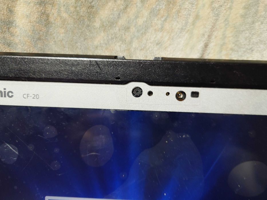 Panasonic CF20 intel I5-7Y57 8gb 256 GB  WLAN diagnoza, 20 ore - teste