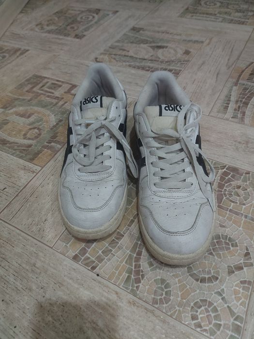 кроссовки белые asics japane s