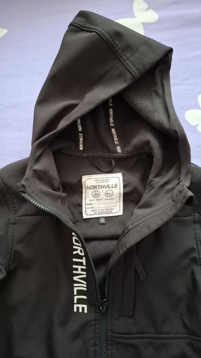 Vând geaca băieții H&M 8-10 ani