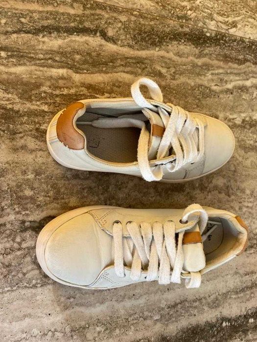 Pantofi din piele Clarks masura 32