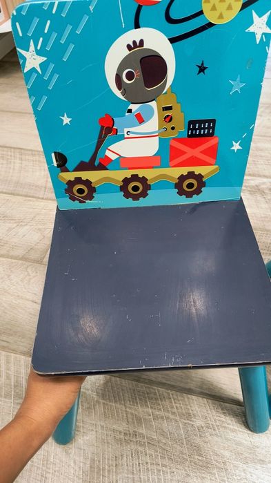 Детска маса със стол