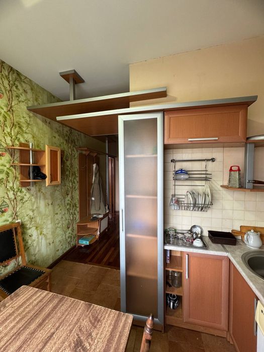 Срочно продам кухонный гарнитур