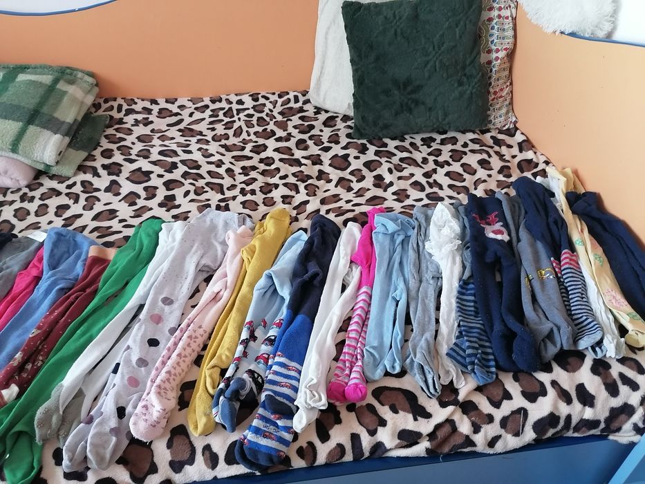 Strampi pentru copii (44 perechi) - 85 lei