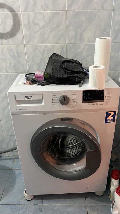 Продам б/у стиральную машину