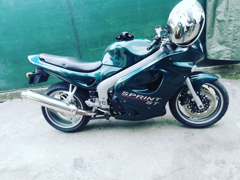Triumph sprint st 955i 2002 preț fixxx