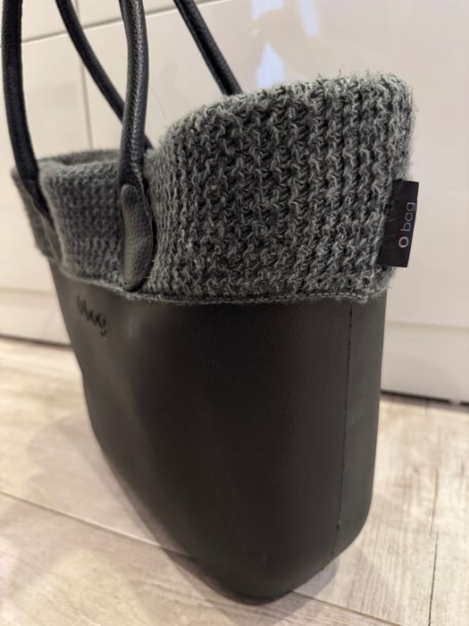 Чанта Obag със зимен аксесоар и дръжки от естествена кожа